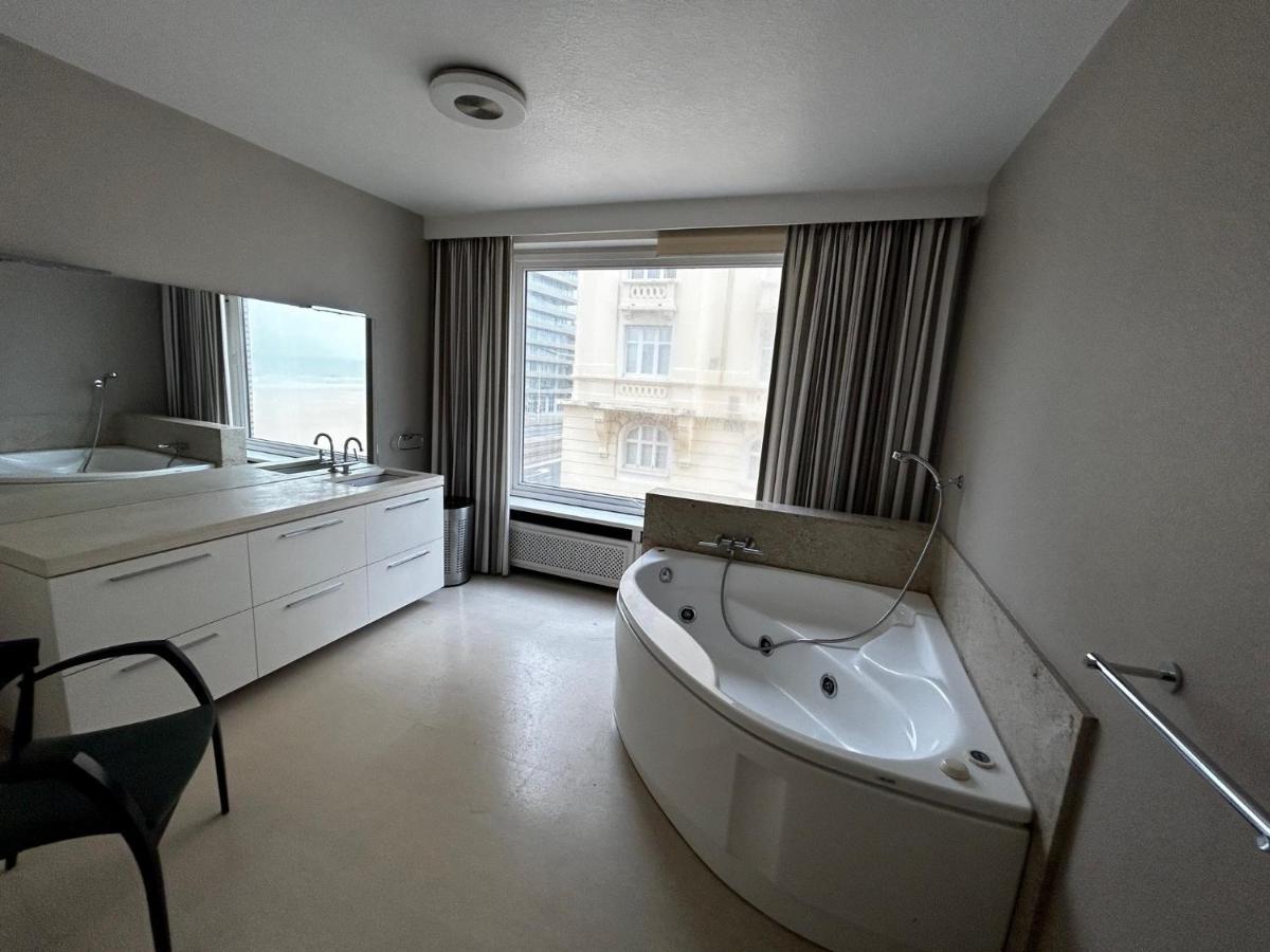 Very Spacious Family Apartment With Seaview T16 Oostende Dış mekan fotoğraf